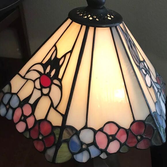 DALE TIFFANY Rare Vintage Looney Tunes Characters Lamp Tiffany stained Glass. - Picture 8 of 8